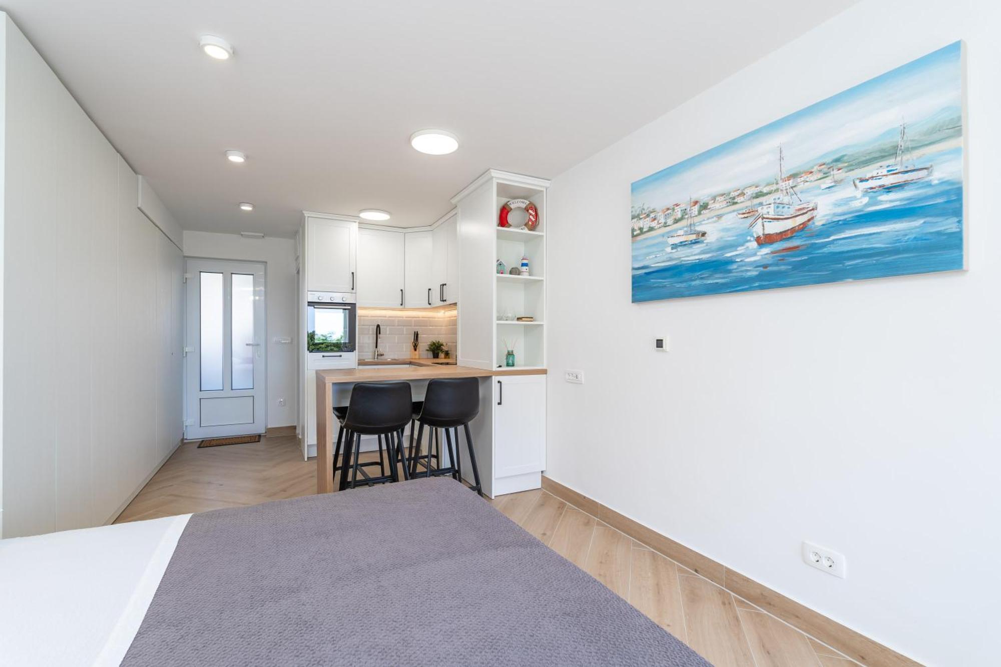 Apartment Beautiful L&n In Dubrovnik